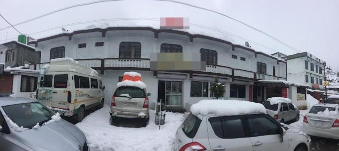 Hotel Badrinath Exterior photo