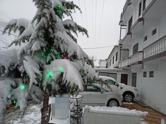 Hotel Badrinath Exterior photo